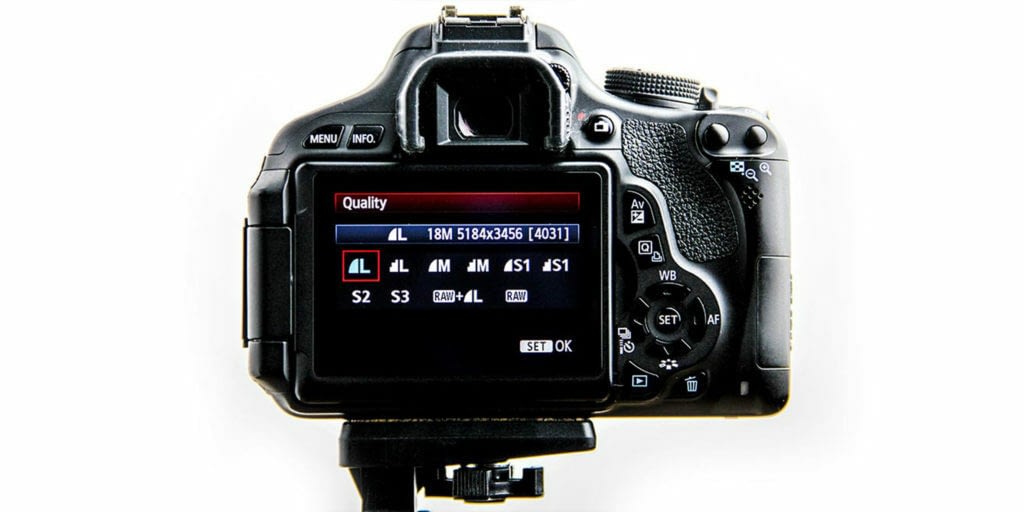 Camera settings menu showing the maximum resolution settings